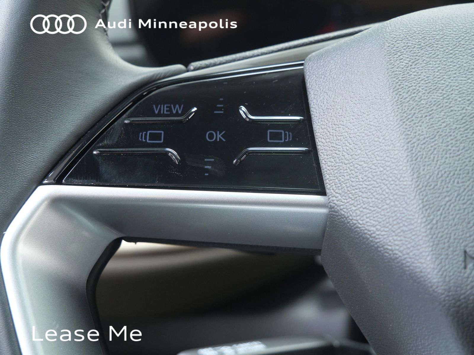 Thumbnail: 2025 Audi Q5 - 24