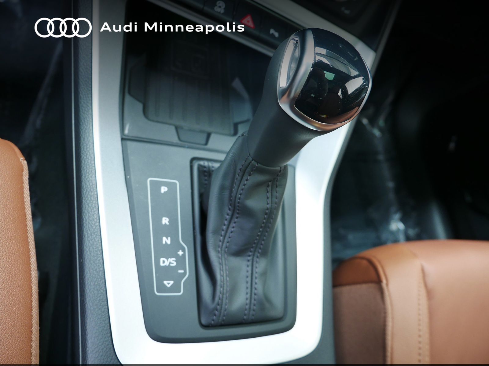 Thumbnail: 2025 Audi Q3 - 27