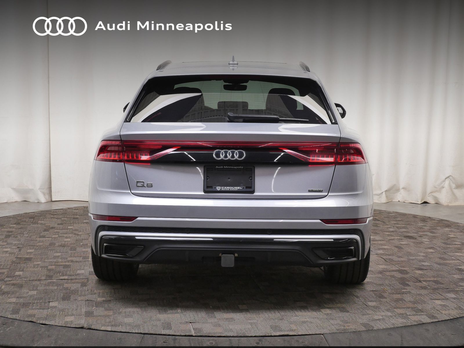 Thumbnail: 2021 Audi Q8 - 6