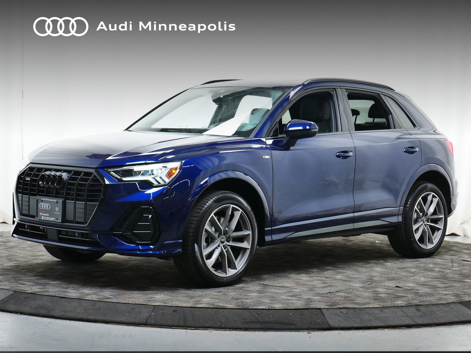 Thumbnail: 2025 Audi Q3 - 1