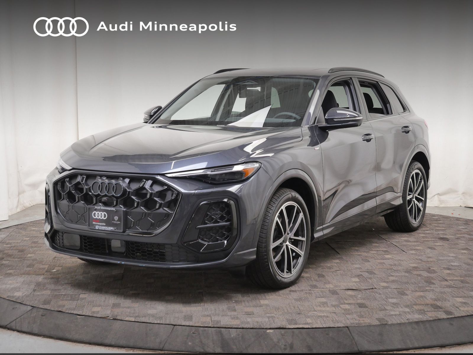 Thumbnail: 2026 Audi Q5 - 1
