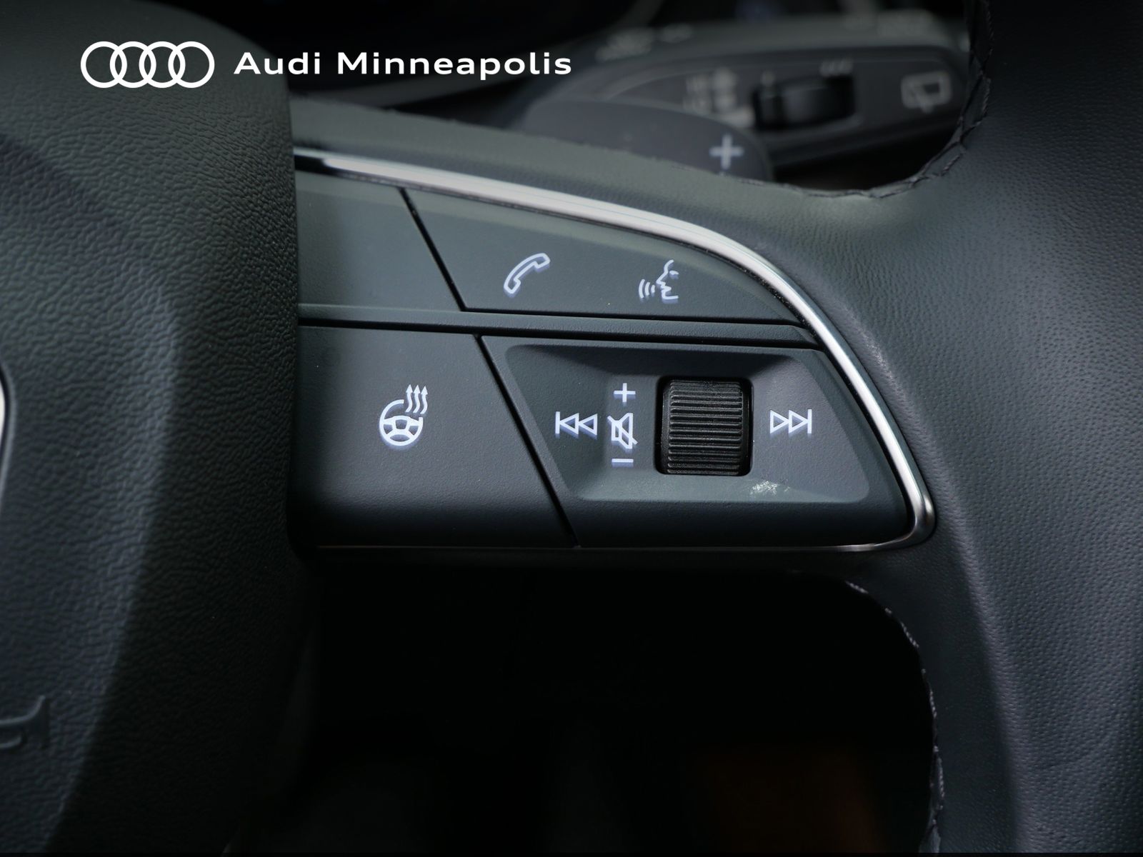 Thumbnail: 2023 Audi Q5 - 22