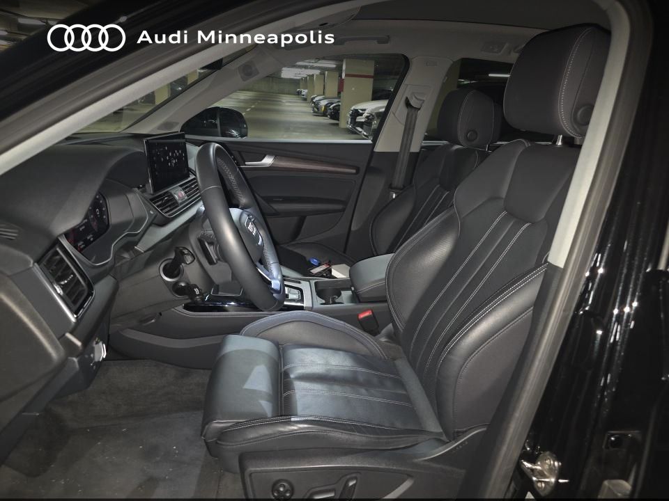 Thumbnail: 2023 Audi Q5 - 2