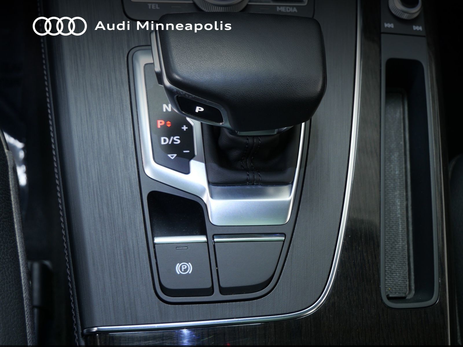 Thumbnail: 2019 Audi Q5 - 26