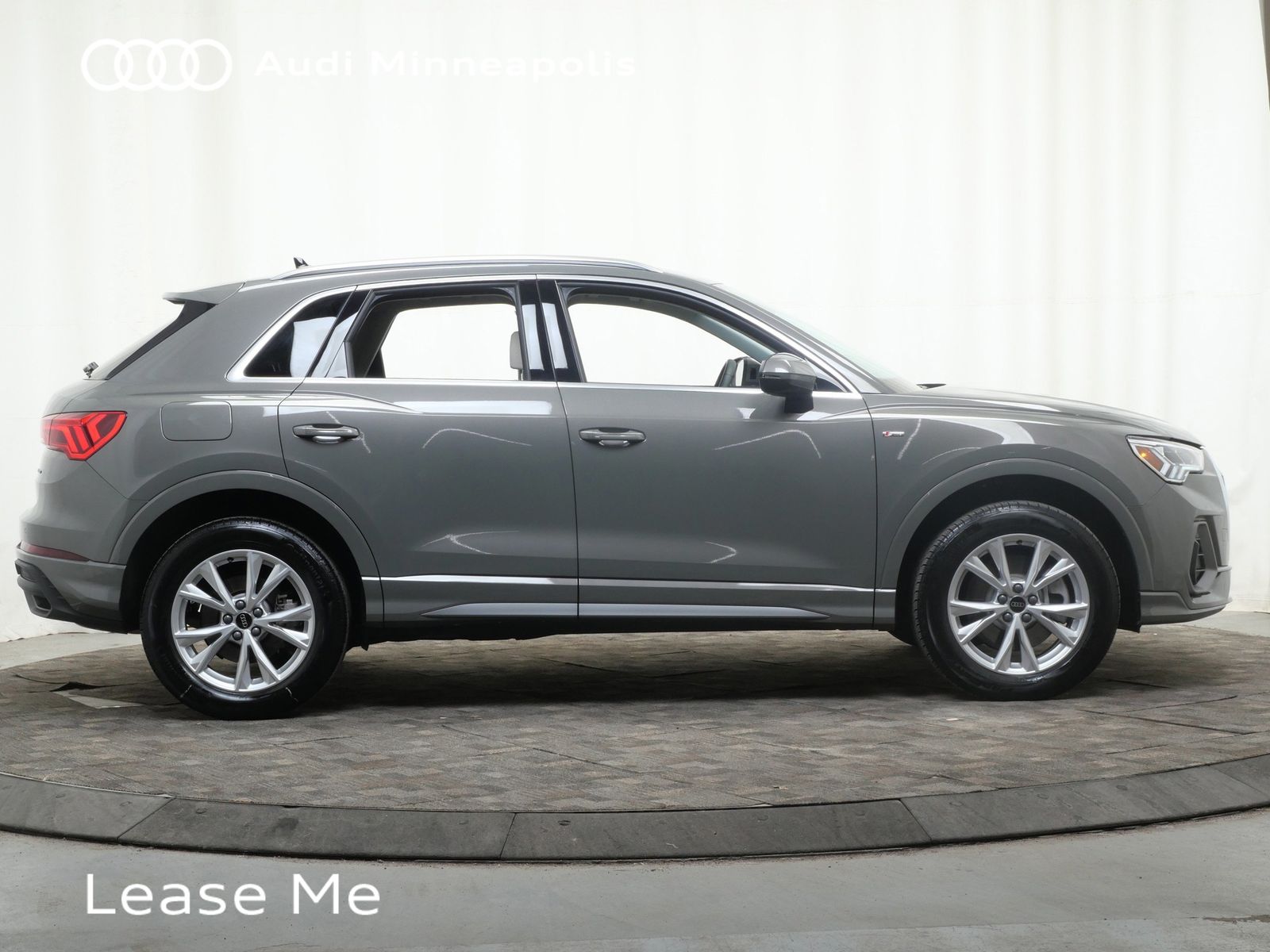 Thumbnail: 2025 Audi Q3 - 9