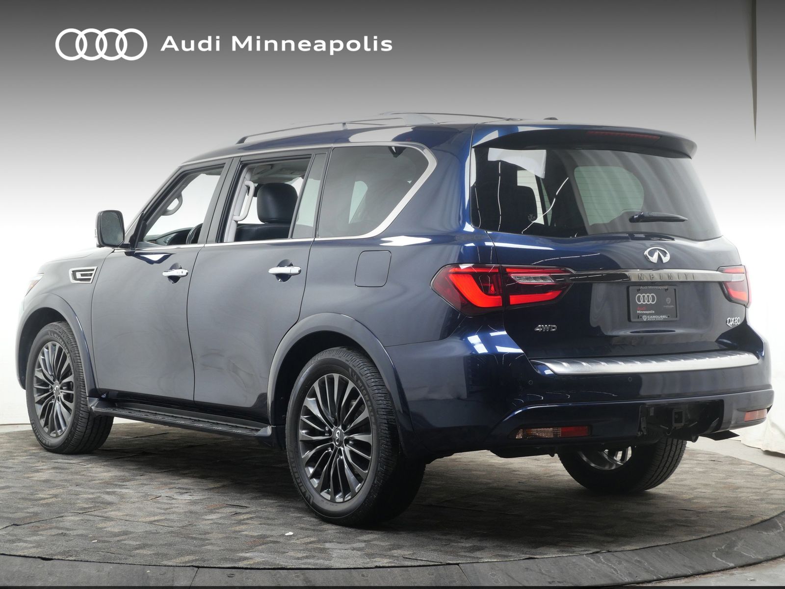 Thumbnail: 2022 INFINITI QX80 - 4
