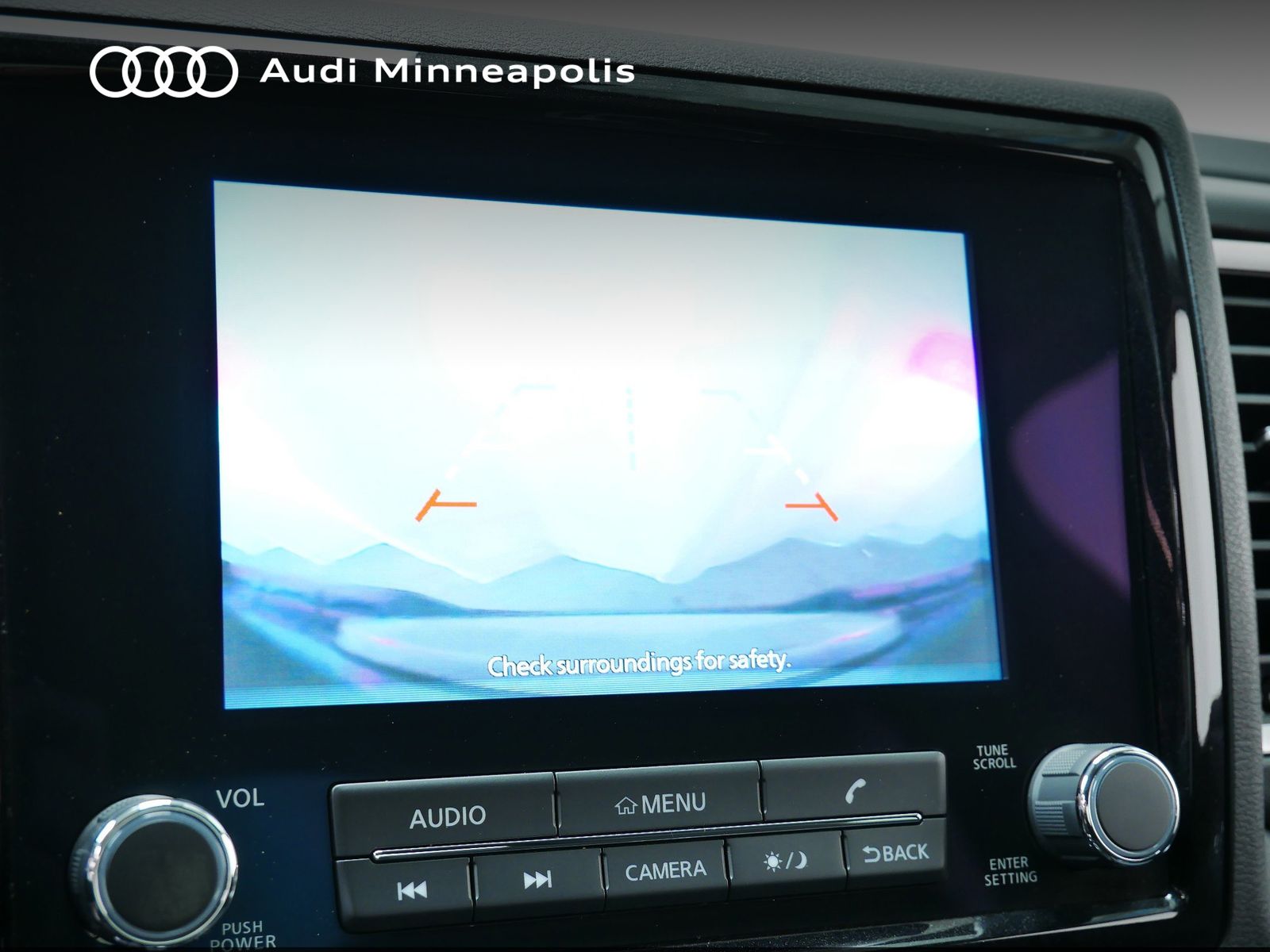 Thumbnail: 2022 Nissan Frontier - 27