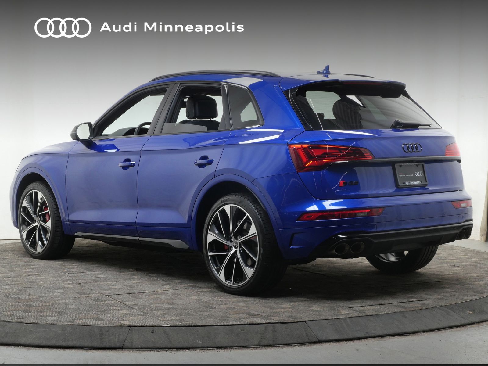 Thumbnail: 2023 Audi SQ5 - 4