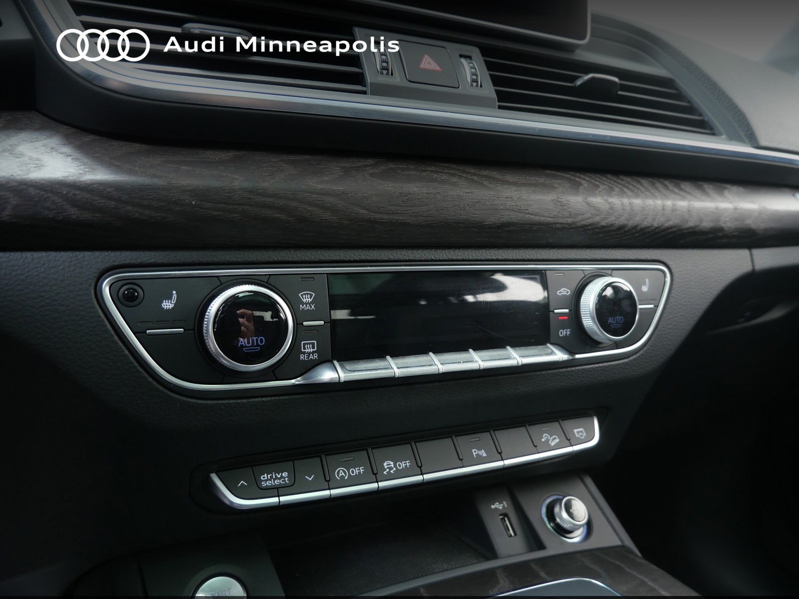 Thumbnail: 2018 Audi Q5 - 24