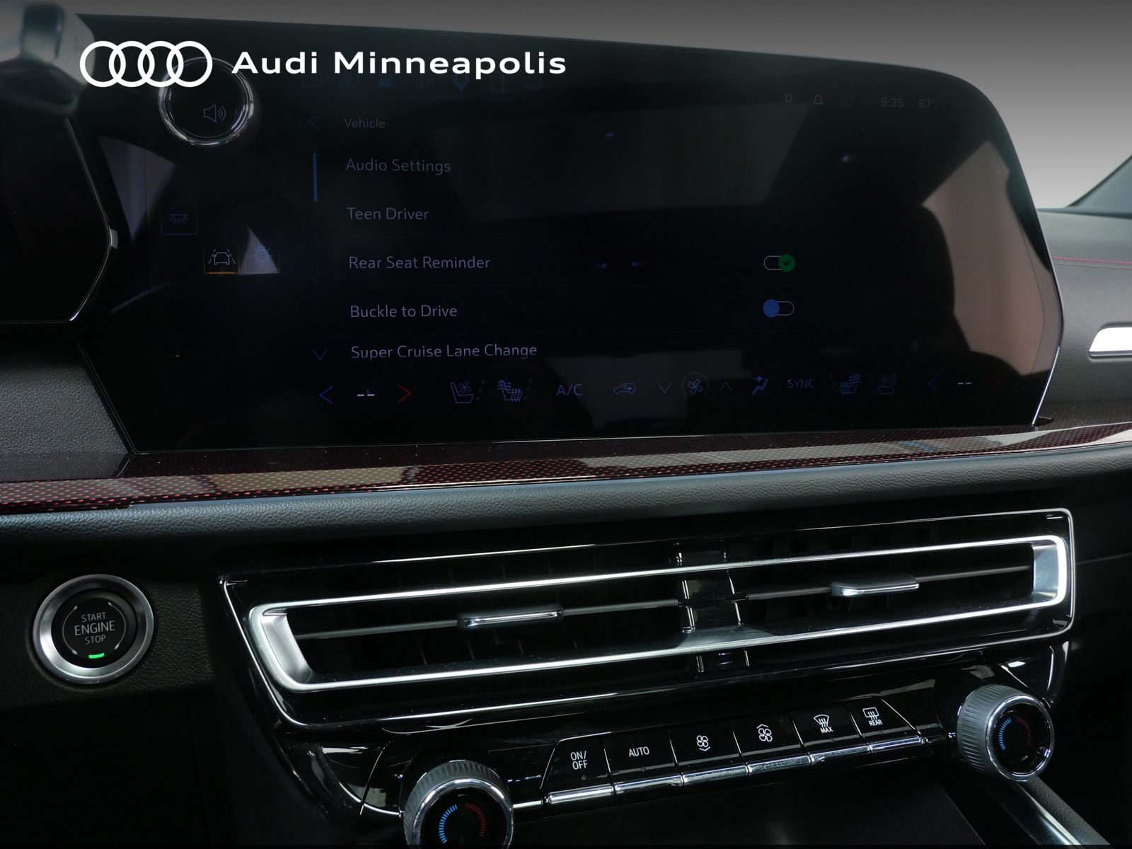 Thumbnail: 2024 Chevrolet Traverse - 22