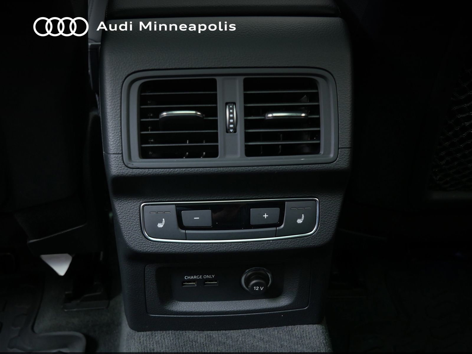 Thumbnail: 2020 Audi Q5 - 16