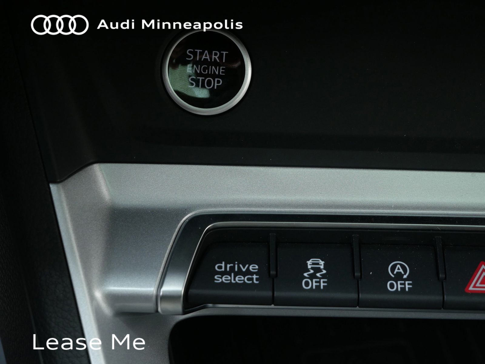 Thumbnail: 2025 Audi Q3 - 31