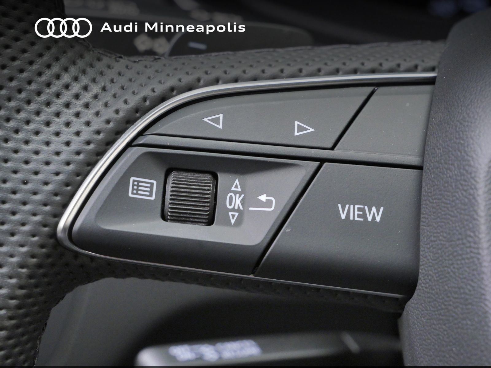 Thumbnail: 2025 Audi Q5 - 21
