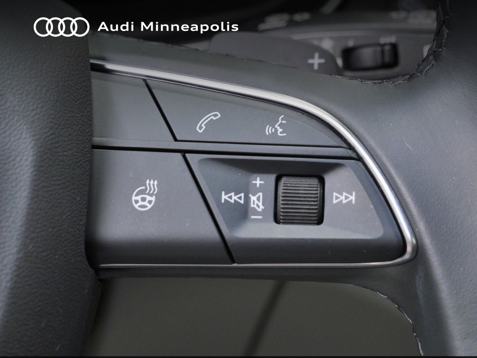 Thumbnail: 2023 Audi Q5 - 23