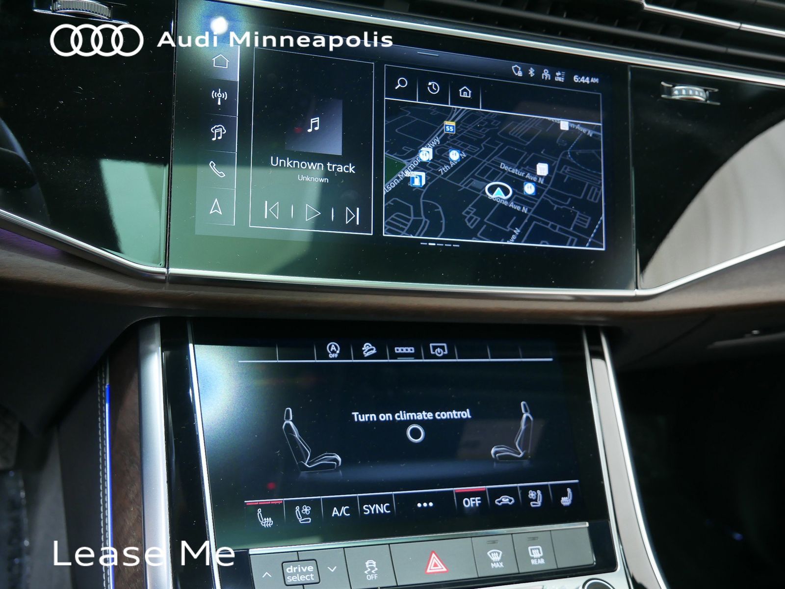 Thumbnail: 2025 Audi Q7 - 32