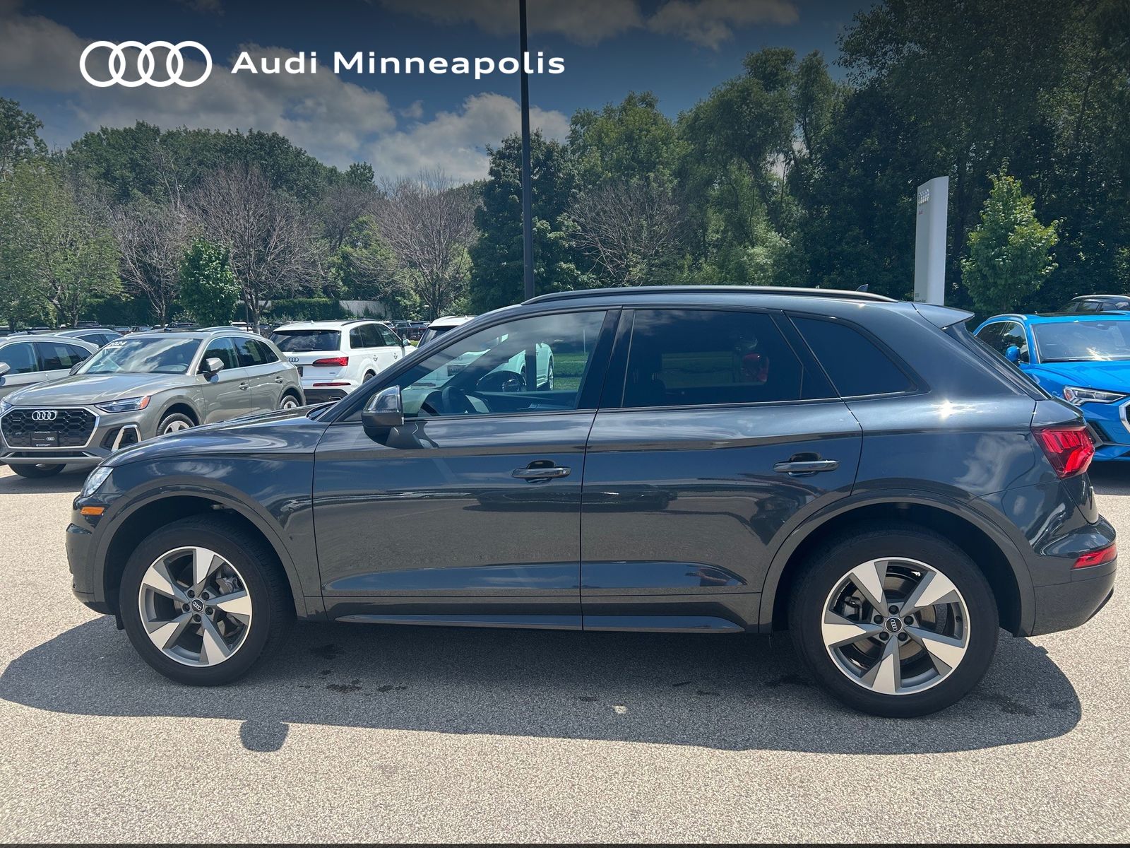 Thumbnail: 2020 Audi Q5 - 10