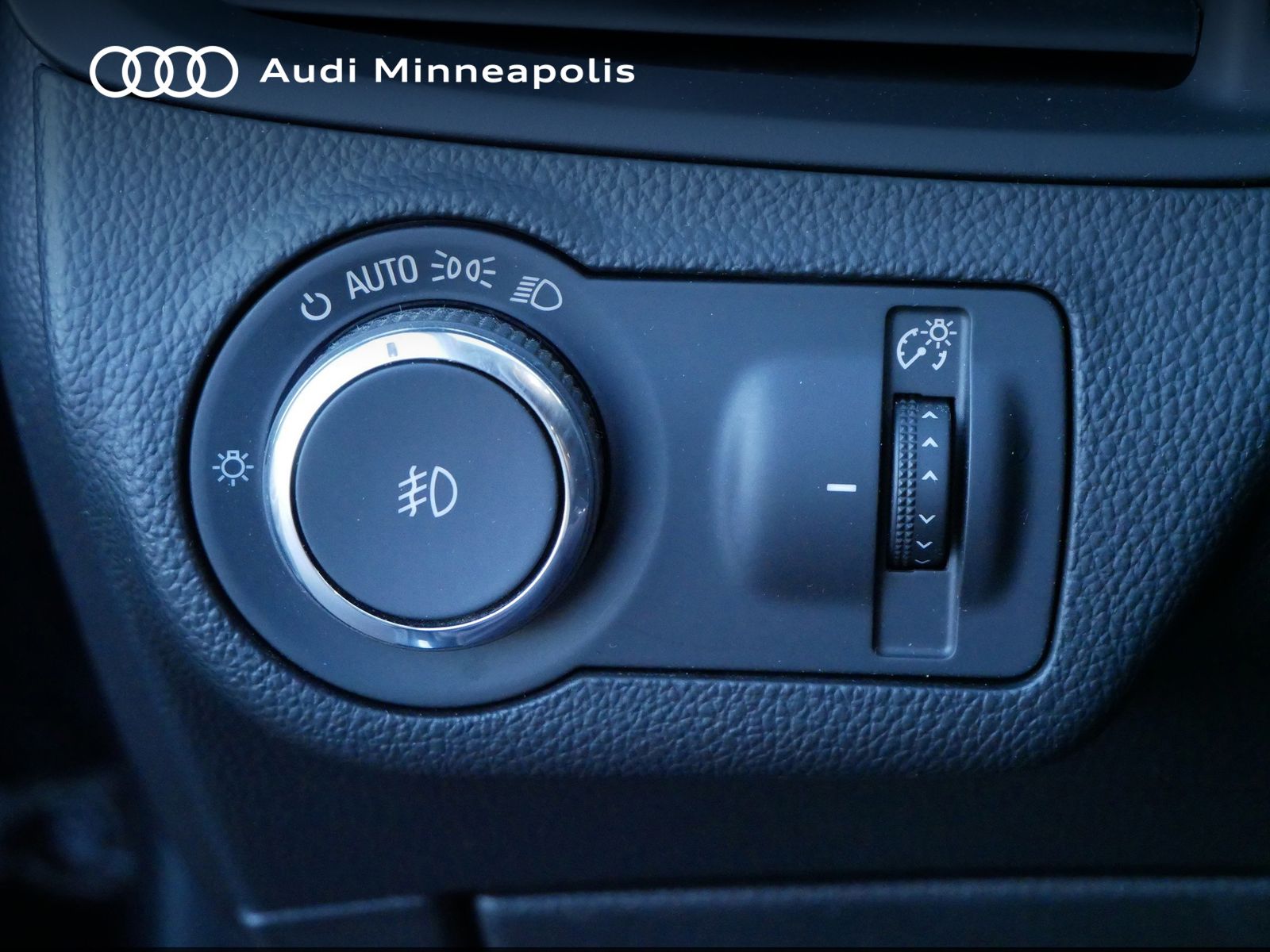 Thumbnail: 2017 Buick Envision - 20