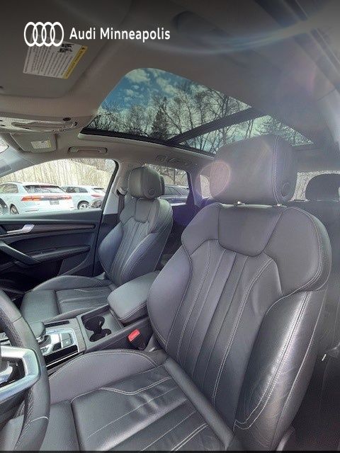 Thumbnail: 2023 Audi Q5 - 13