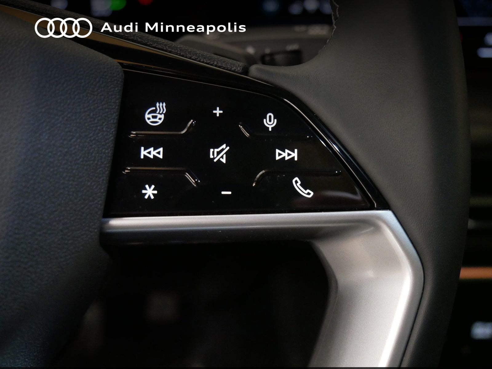 Thumbnail: 2025 Audi Q5 - 21