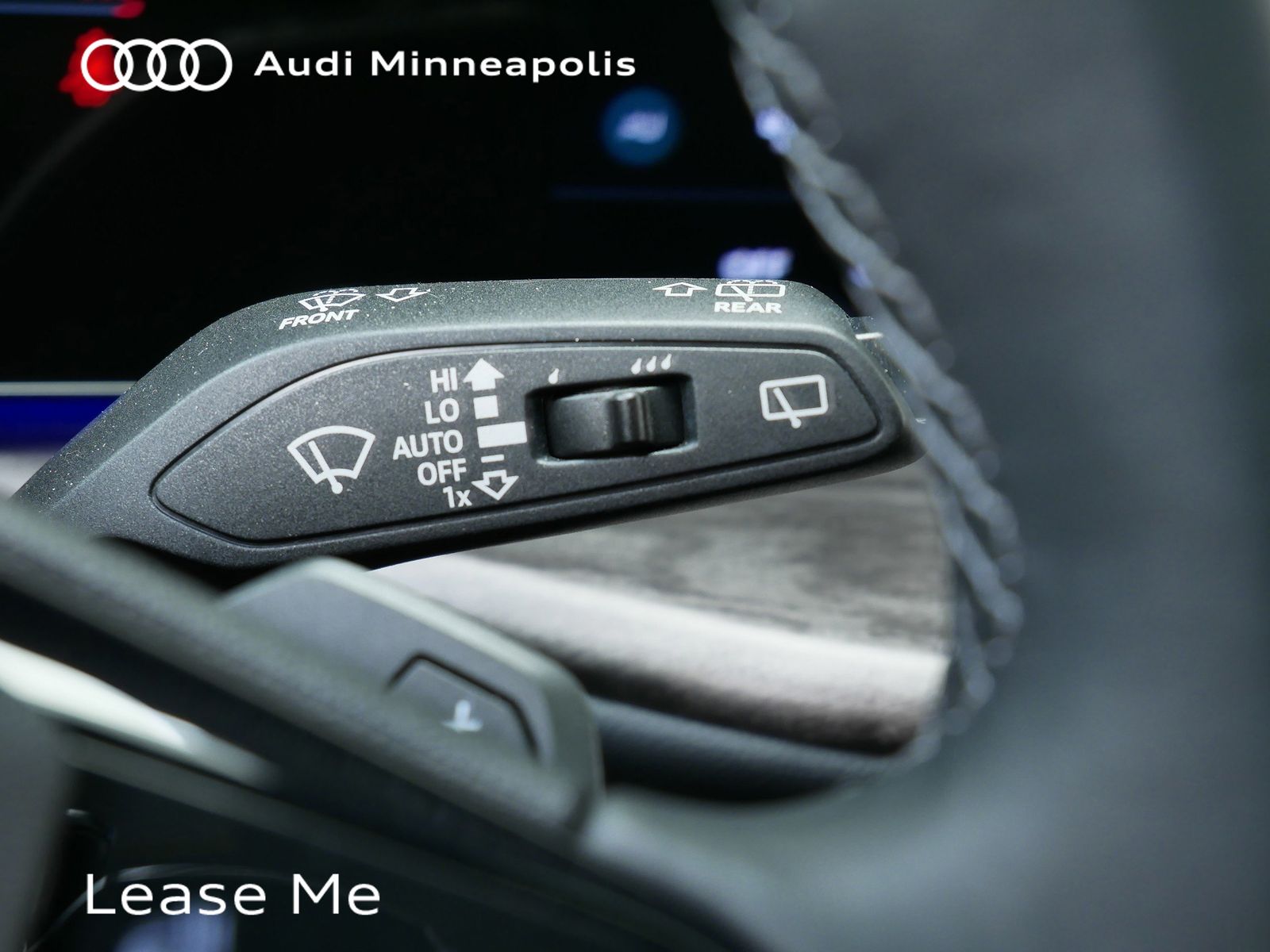 Thumbnail: 2025 Audi Q5 - 24