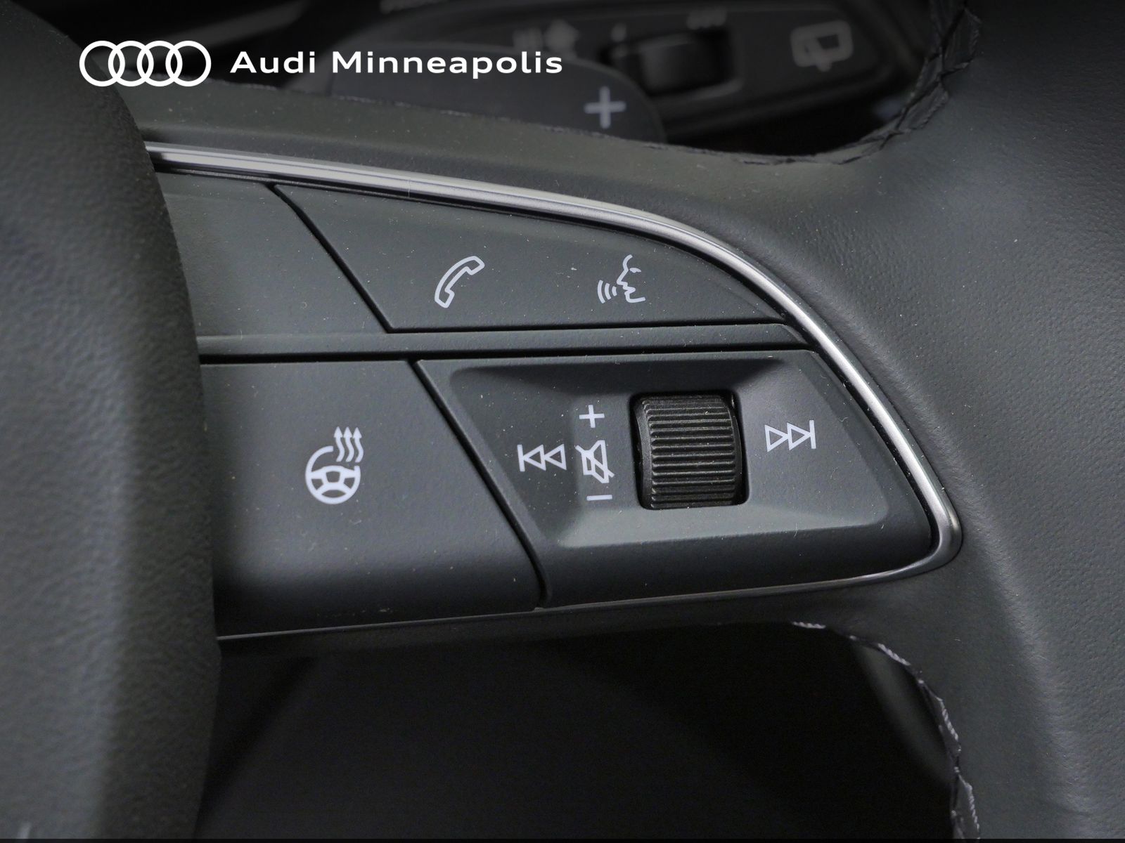 Thumbnail: 2023 Audi Q5 - 24