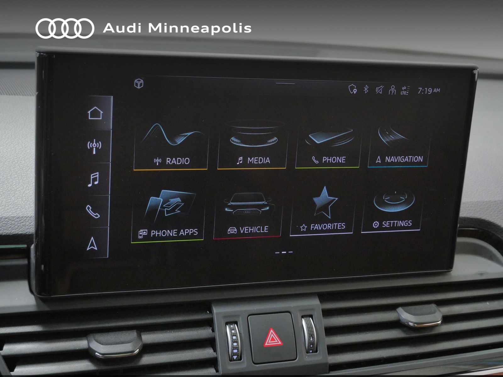 Thumbnail: 2023 Audi Q5 - 26