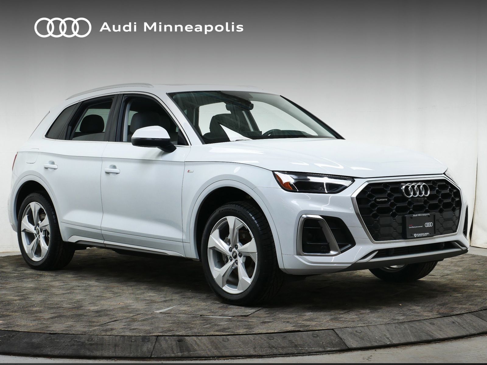 Thumbnail: 2023 Audi Q5 - 11