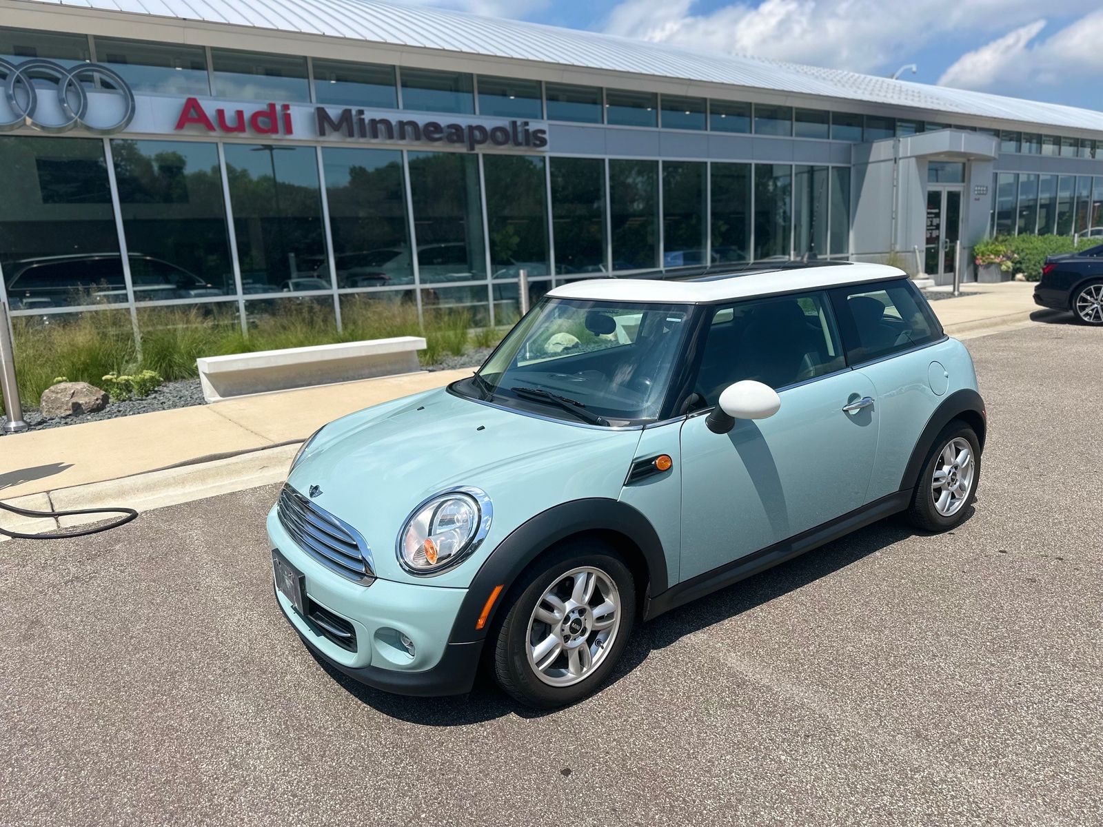 Thumbnail: 2012 MINI Cooper - 4
