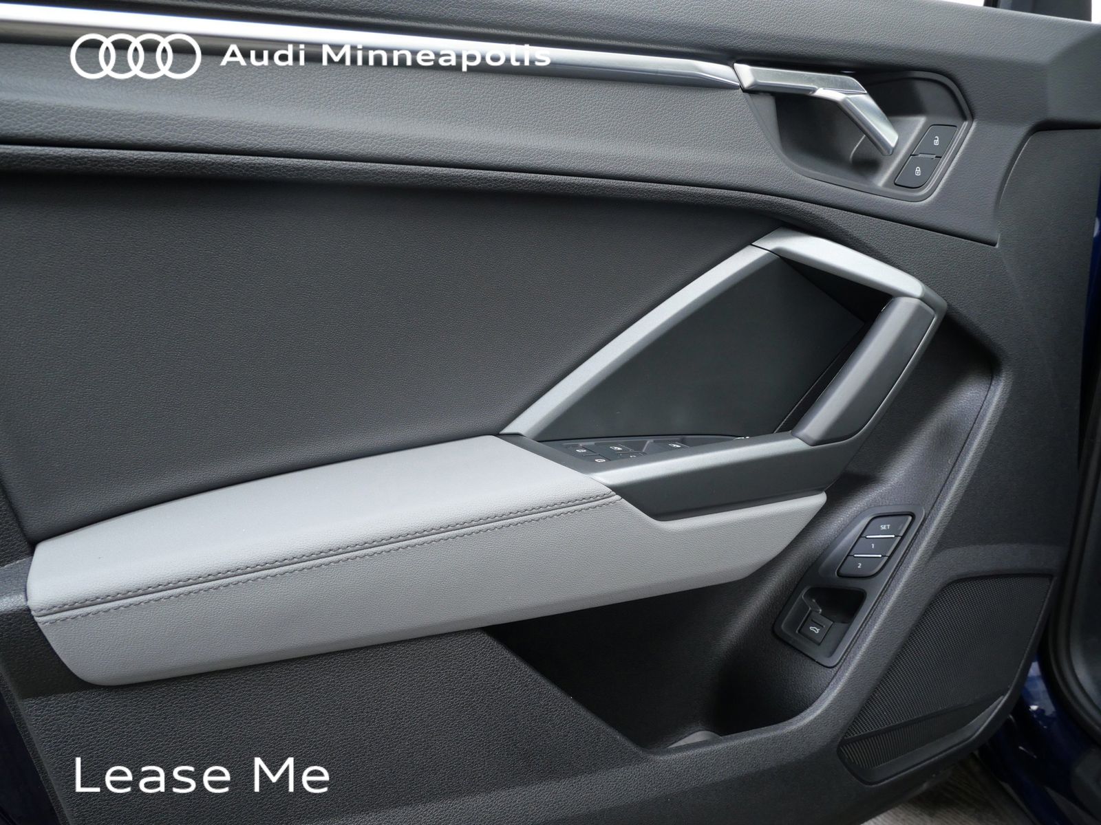 Thumbnail: 2025 Audi Q3 - 12