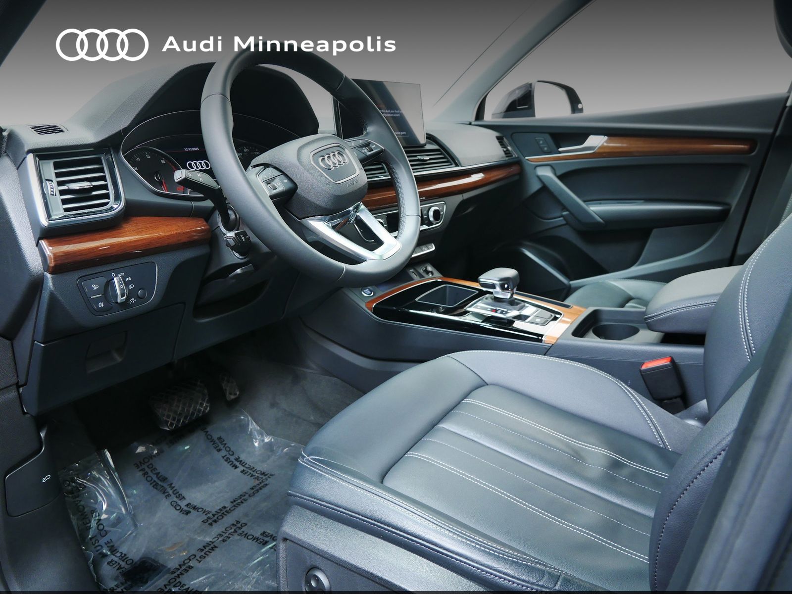 Thumbnail: 2023 Audi Q5 - 2