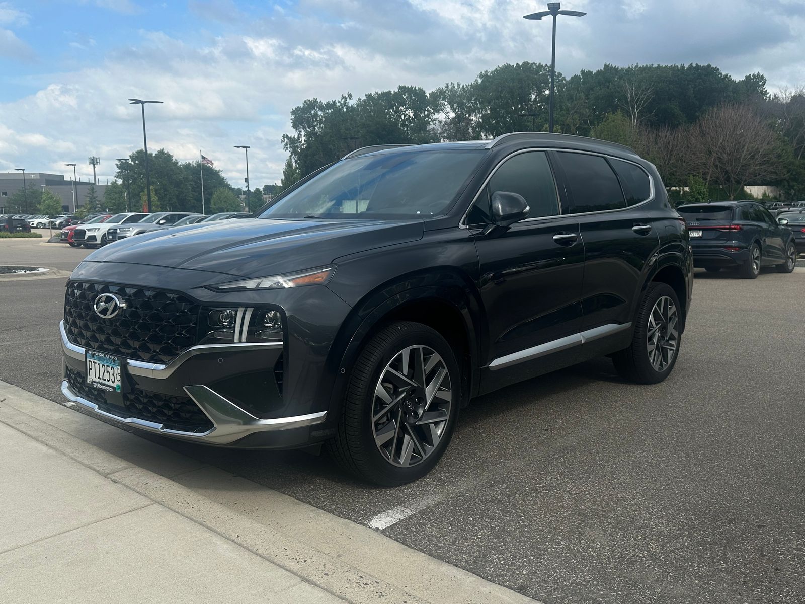 Thumbnail: 2023 Hyundai Santa Fe - 1