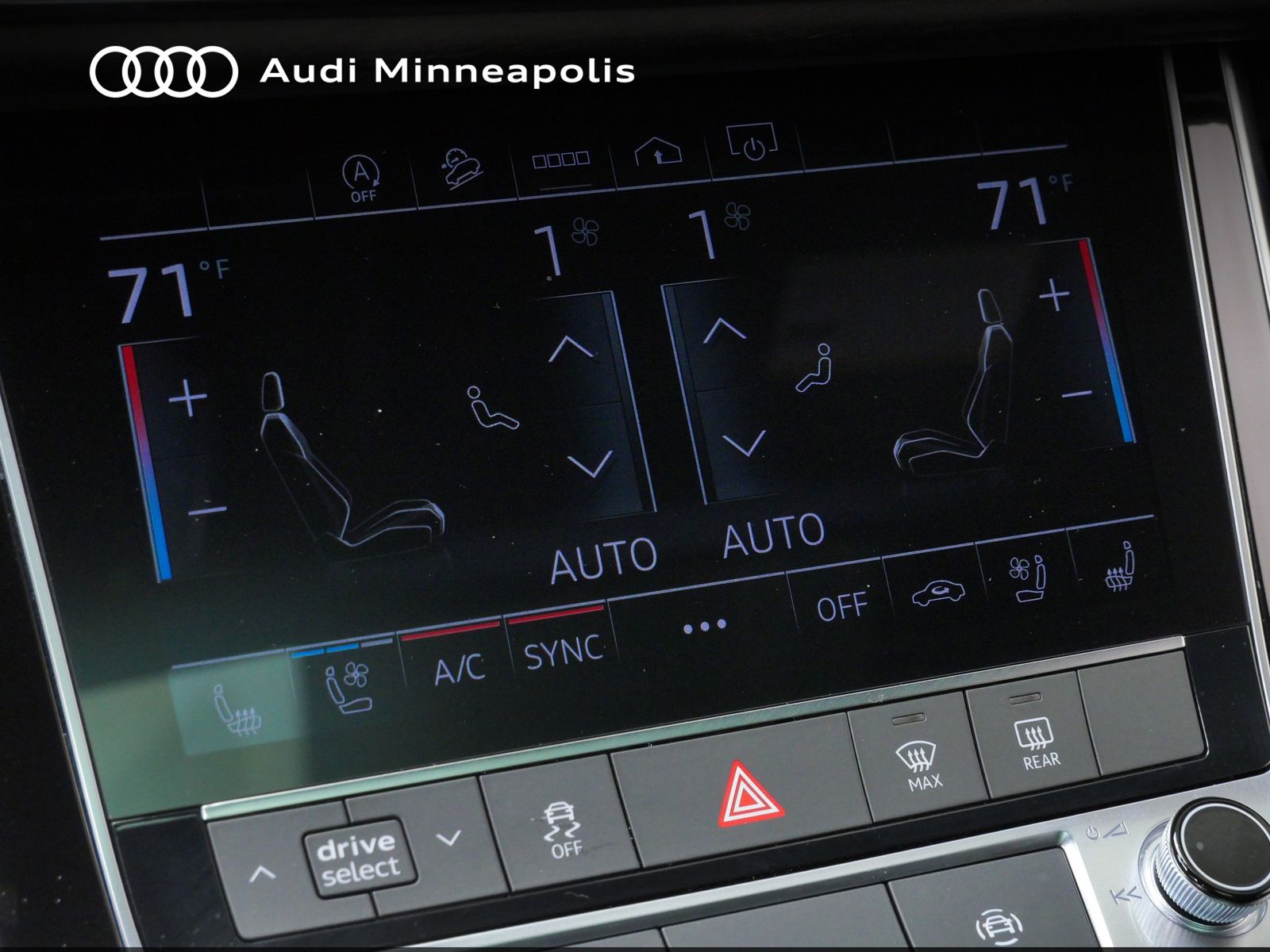Thumbnail: 2023 Audi Q7 - 28