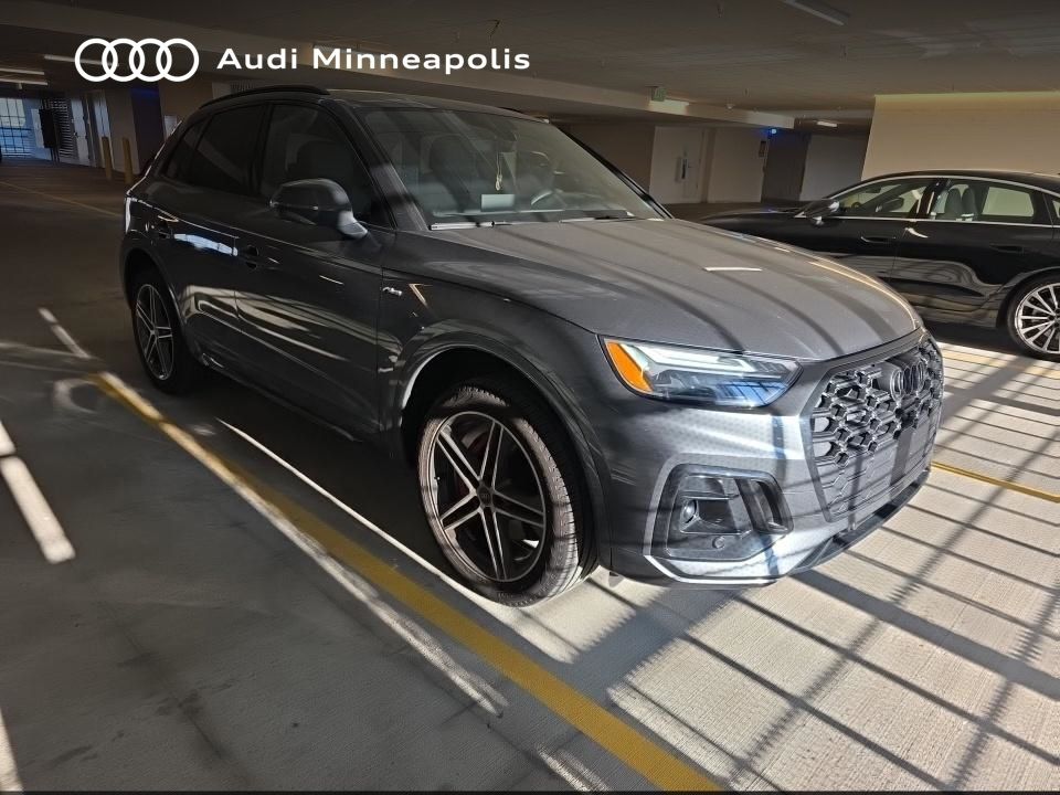 Thumbnail: 2025 Audi Q5 - 4