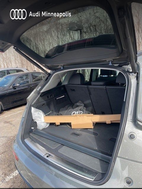 Thumbnail: 2023 Audi Q5 - 19