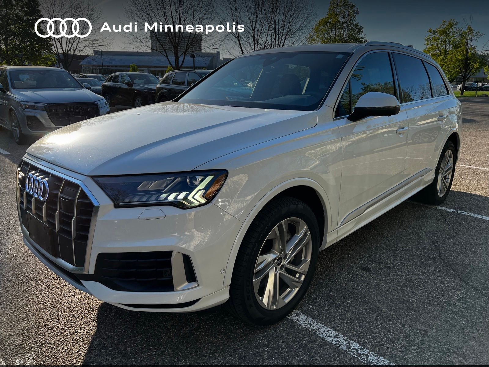 Thumbnail: 2023 Audi Q7 - 1