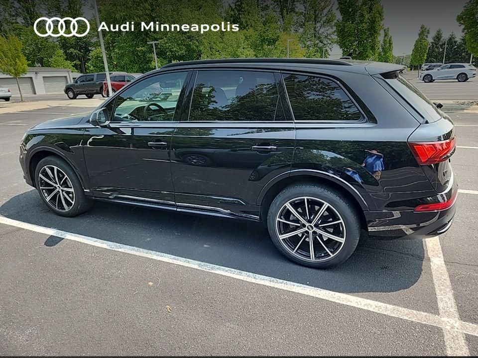 2022 Audi Q7 Premium Plus 7
