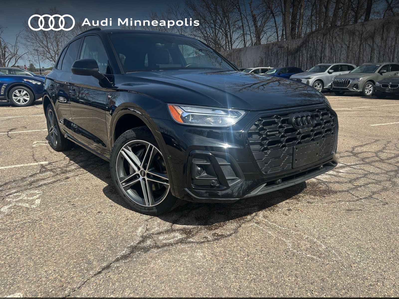 Thumbnail: 2023 Audi Q5 - 1