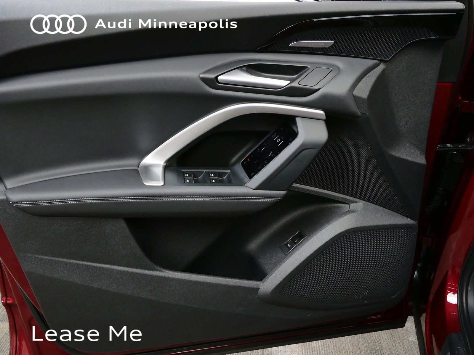 Thumbnail: 2025 Audi Q5 - 12