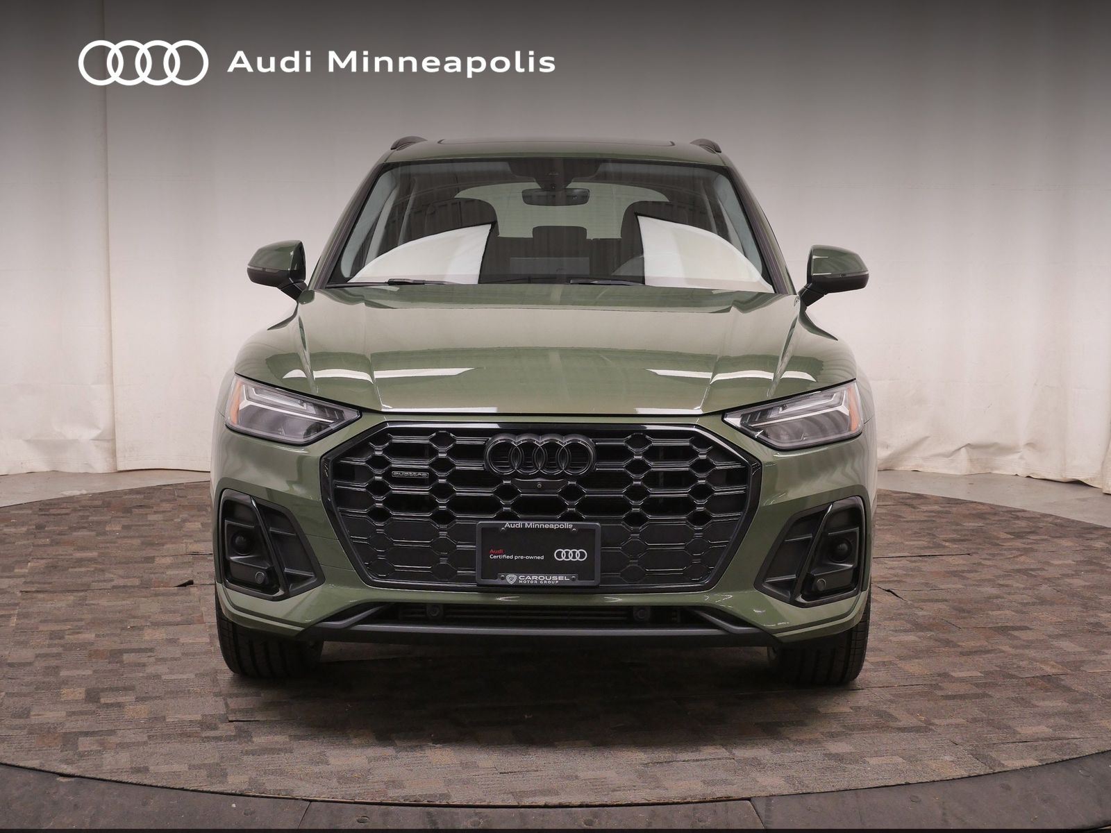 Thumbnail: 2023 Audi Q5 - 12