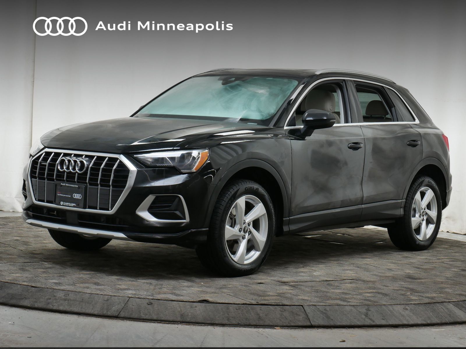 Thumbnail: 2022 Audi Q3 - 1