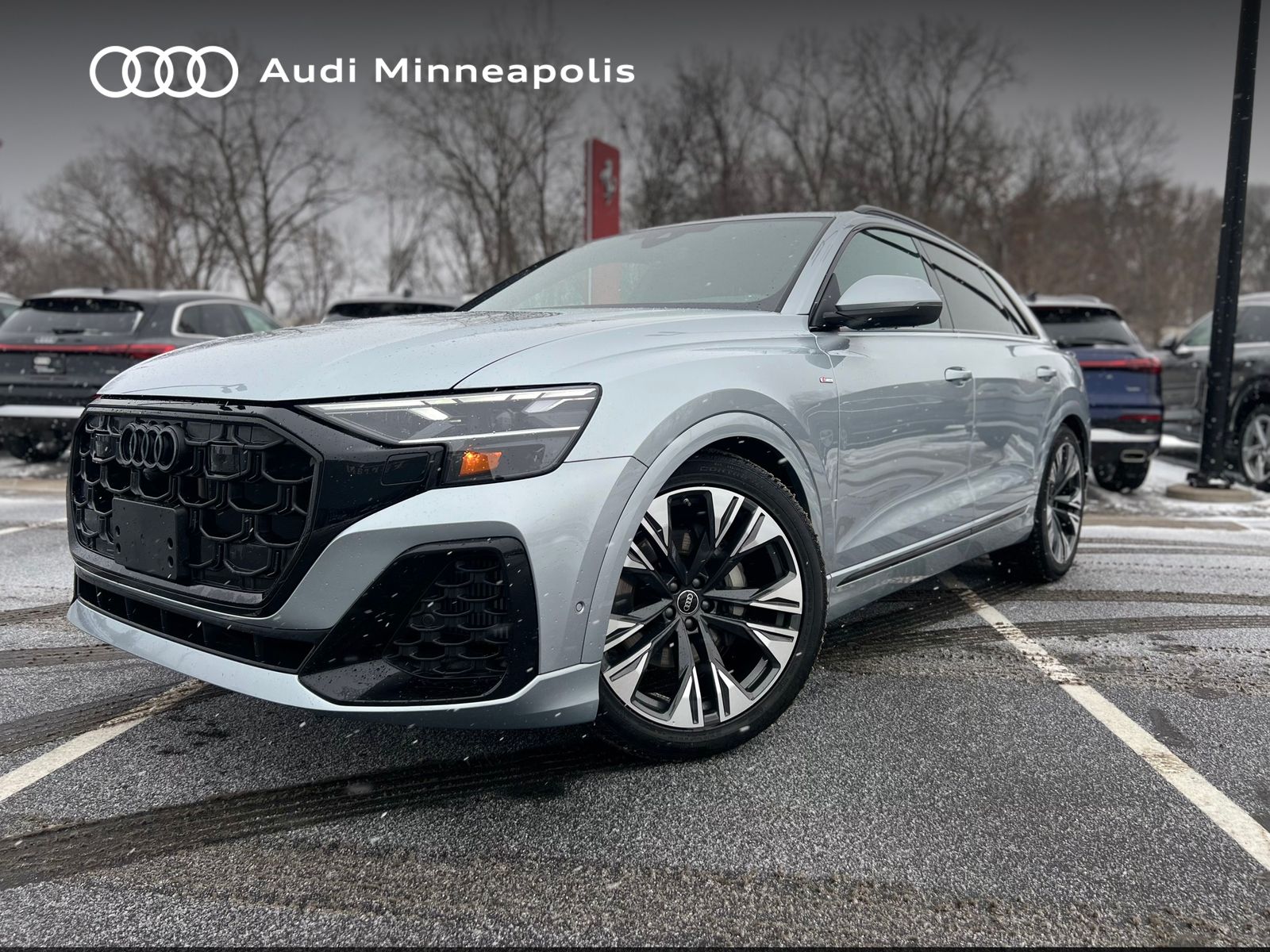 Thumbnail: 2025 Audi Q8 - 1