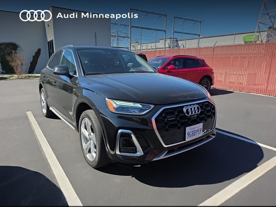 Thumbnail: 2023 Audi Q5 - 3