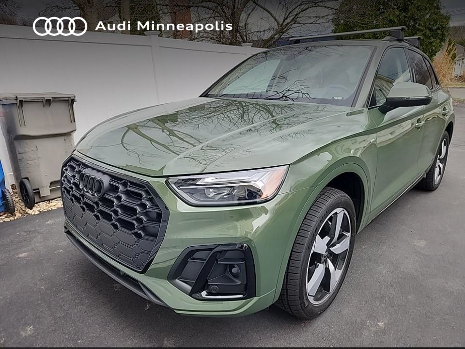 Thumbnail: 2023 Audi Q5 - 7