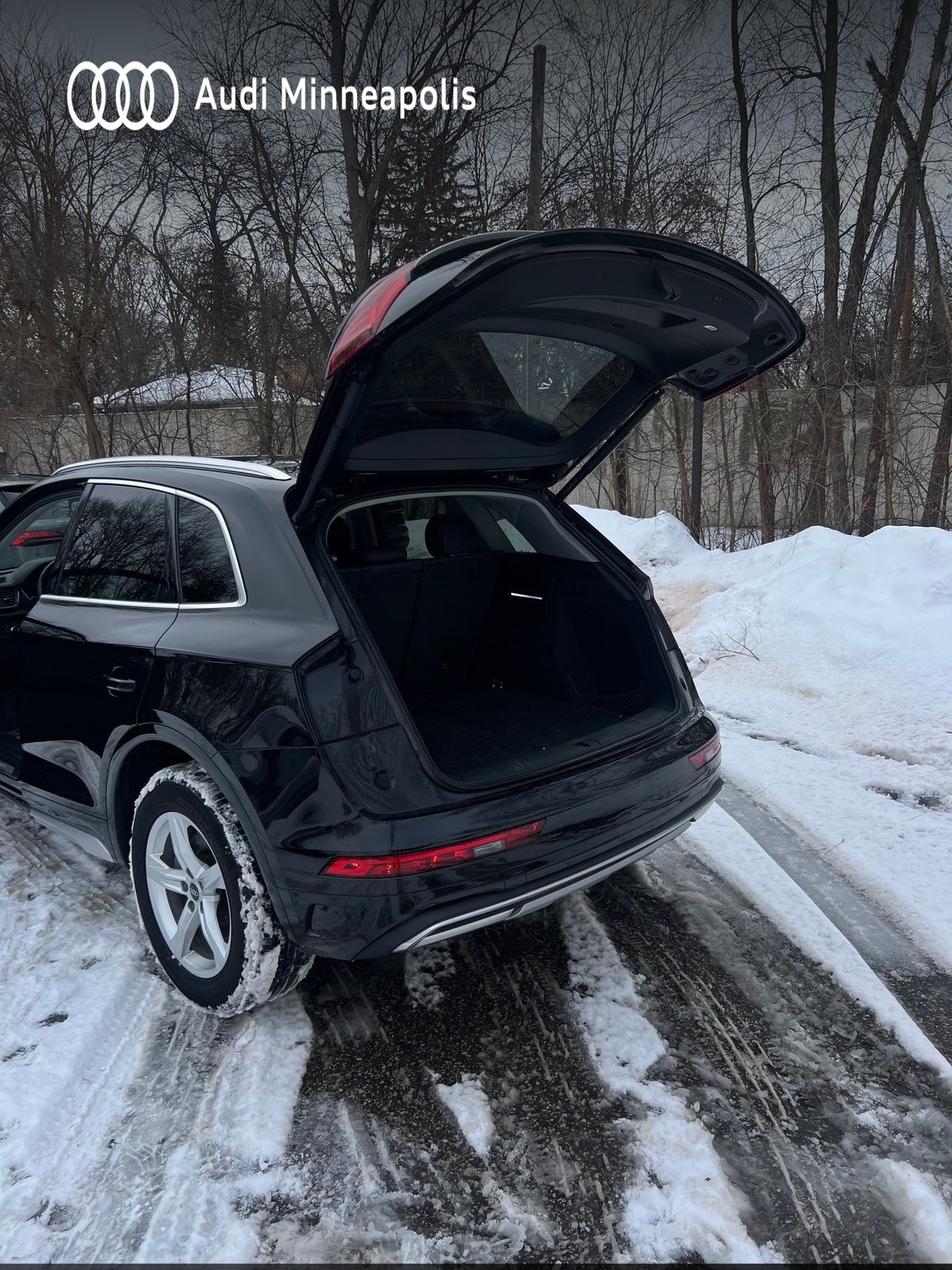 Thumbnail: 2023 Audi Q5 - 20