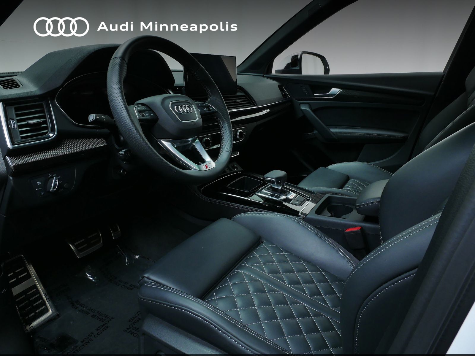 2025 Audi SQ5 Premium Plus photo 2