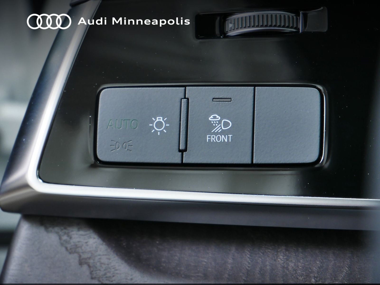 Thumbnail: 2023 Audi Q7 - 20