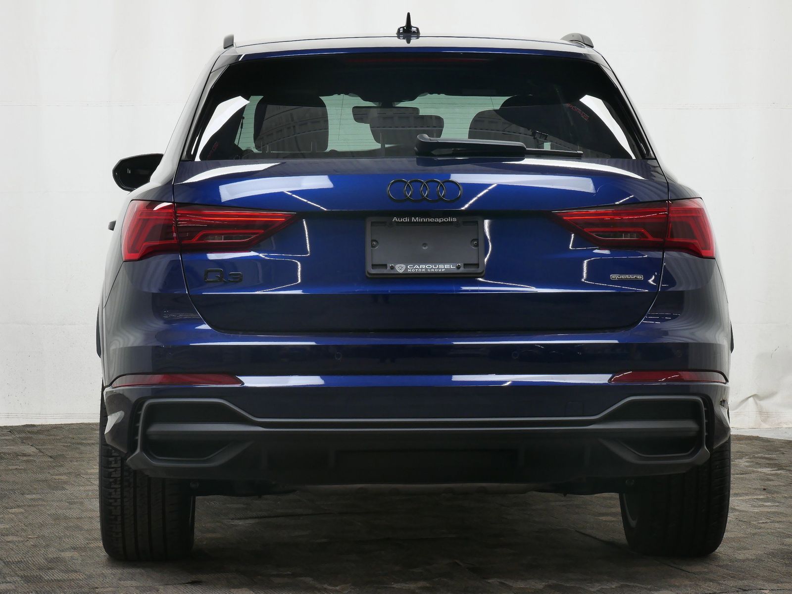 Thumbnail: 2025 Audi Q3 - 4