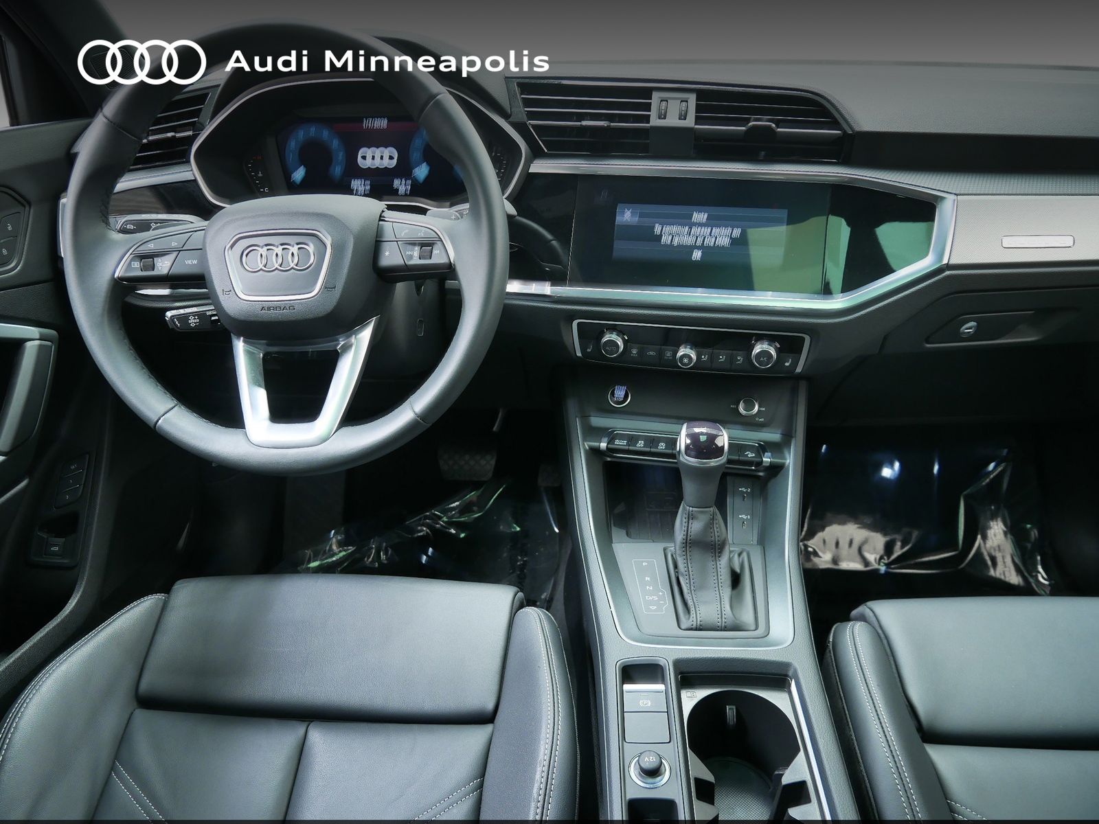 Thumbnail: 2025 Audi Q3 - 19