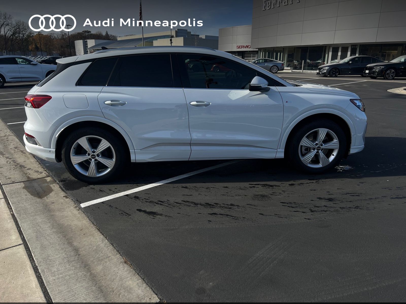 Thumbnail: 2024 Audi Q4 e-tron - 8