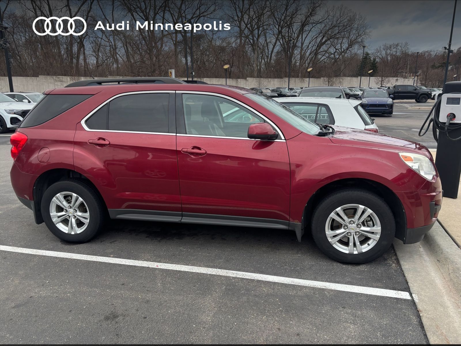 Thumbnail: 2011 Chevrolet Equinox - 11